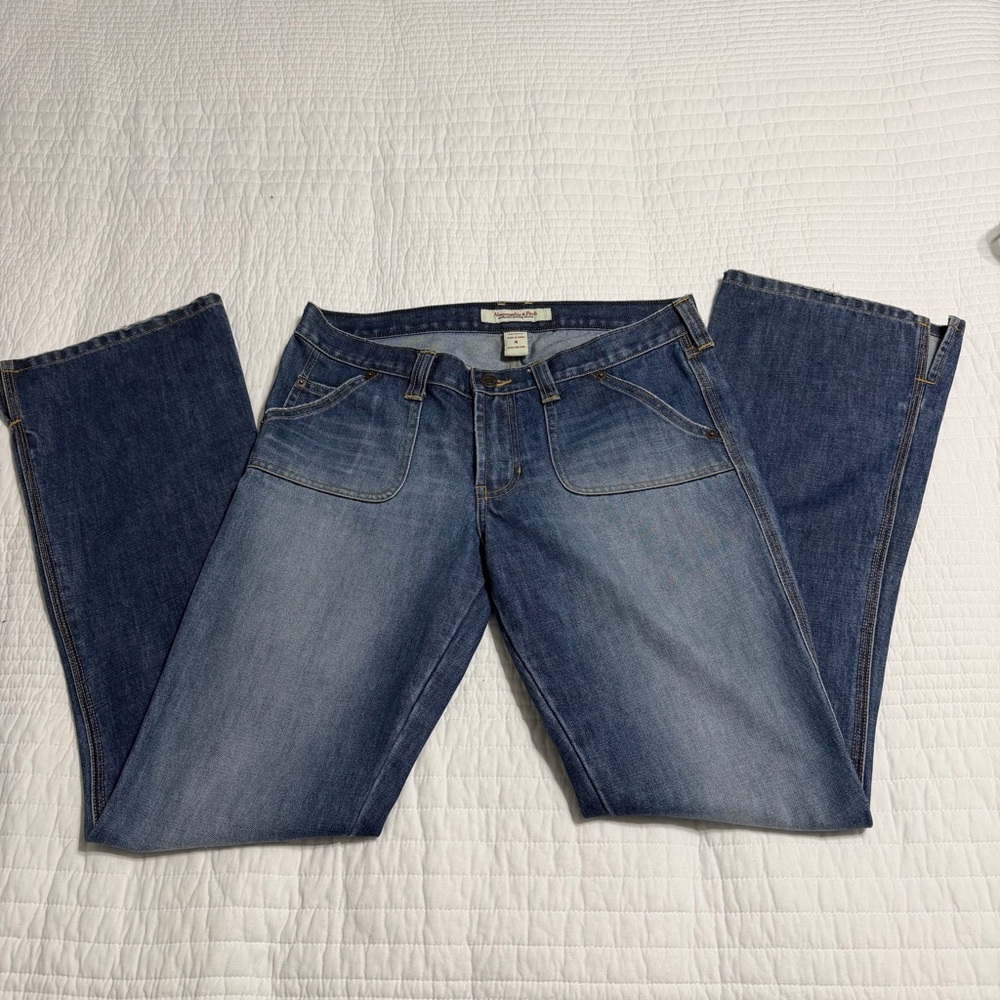 Abercrombie & Fitch Bootcut Jeans | Size 4 | Medium Wash | 100% Cotton